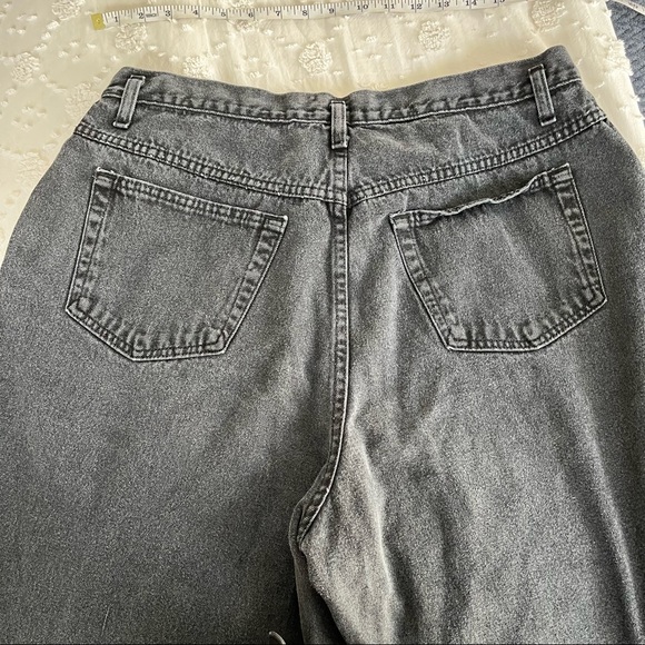 SOLD ON DP Vintage Mom Jeans Made in the USA - Picture 7 of 7
